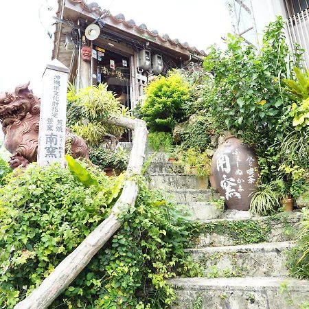 Holiday Homes Tsuboya 1St Naha Bagian luar foto